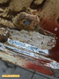 Soudage d'une pièce de plancher pour réparation - Renault 4 fourgonnette F4 - Arrière droit
