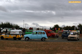 Parade de Renault 4 au 6eme 4L International