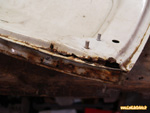 Corrosion perforante du girafon - 4L fourgonnette F4