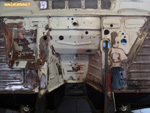 Nettoyage à l'acétone du tablier d'une Renault 4L