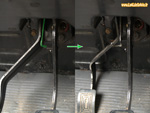 Déblocage du ressort de la pédale d'embrayage d'une Renault 4