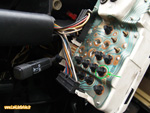 Changement de l'ampoule du témoin de frein sur une Renault 4 depuis 1983